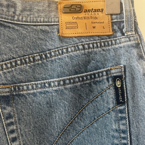 High-Rise Straight Leg Jeans in Medium Blue - Picture 3 of 4